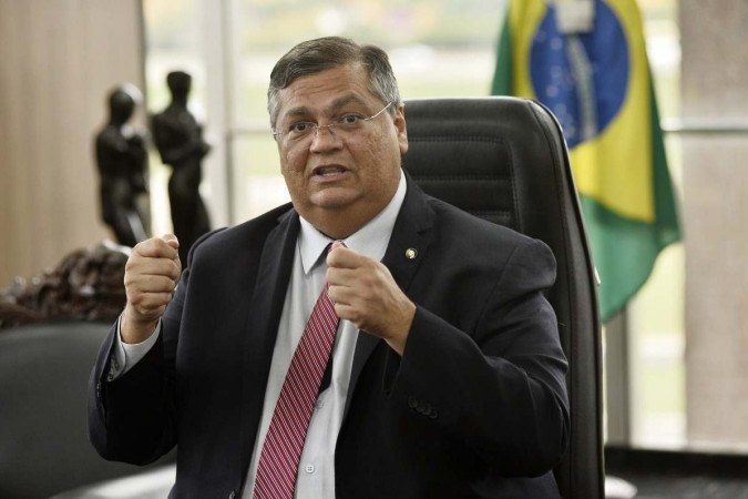 Flávio Dino anuncia R$ 100 milhões para segurança pública do RN