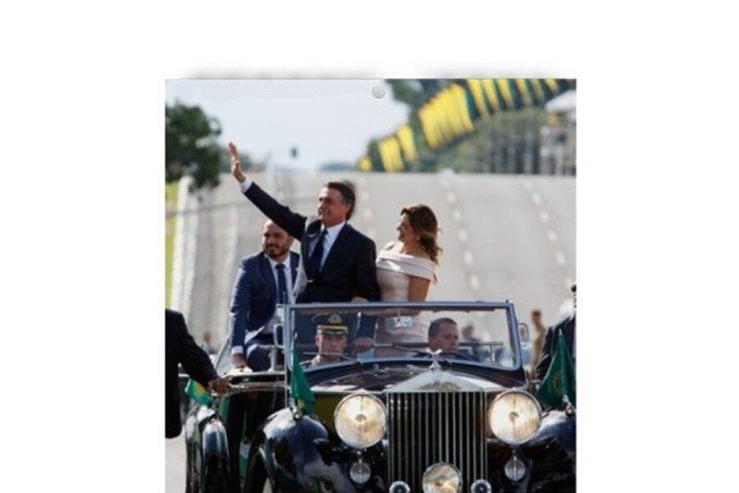 O ex-presidente Jair Bolsonaro (PL) lançou loja virtual 