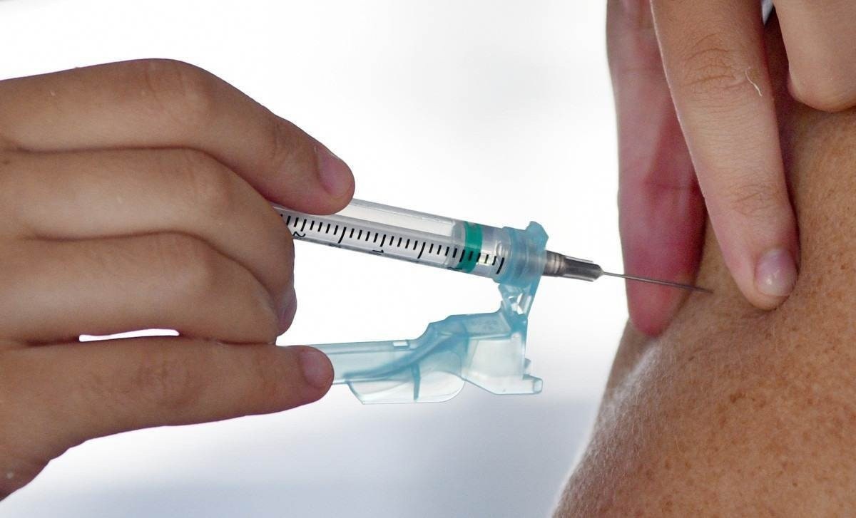Vacina contra o vírus EBV, ligado a alguns cânceres, mostra-se promissora
