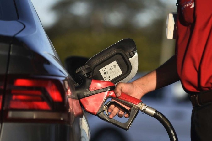 Posto venderá gasolina com preço 33% menor do que o praticado cotidianamente -  (crédito: Minervino Júnior/CB/D.A.Press)