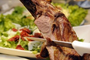  (crédito:  Bruno Peres/CB/D.A Press. Brasil. Bras..lia - DF. Carne da churrascaria Pot..ncia do Sul.)