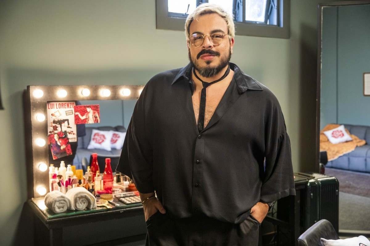 Luís Lobianco como Vitinho na novela Vai na fé. Trama não é a primeira na carreira de Luís