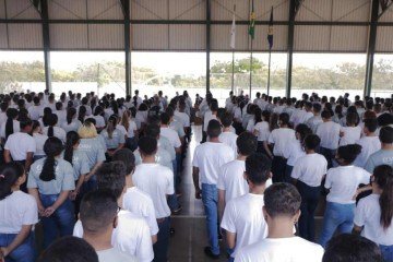 Escola cívico-militar no DF: local deve ser atrativo para os alunos
- (crédito: Geovana Albuquerque/Agência Brasília) Escola cívico-militar no DF: local deve ser atrativo para os alunos
- (crédito: Geovana Albuquerque/Agência Brasília)