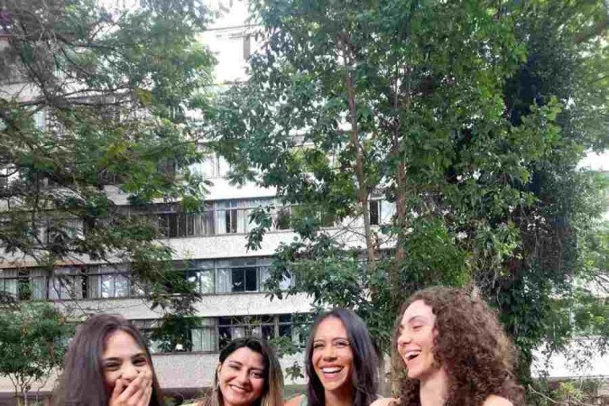 Revista - Mulheres que vão a luta. Especial Dia das Mulheres.