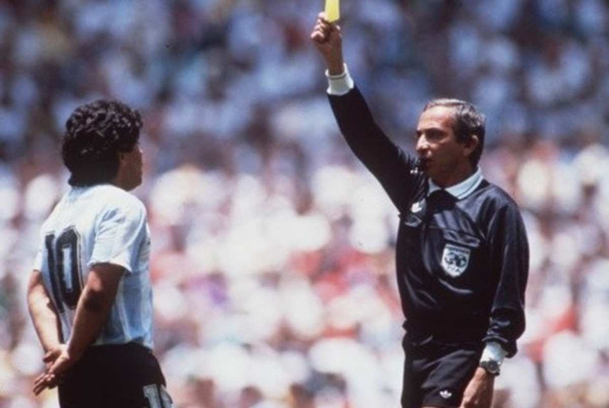 Morre Romualdo Arppi Filho, juiz da final da Copa do Mundo de 1986