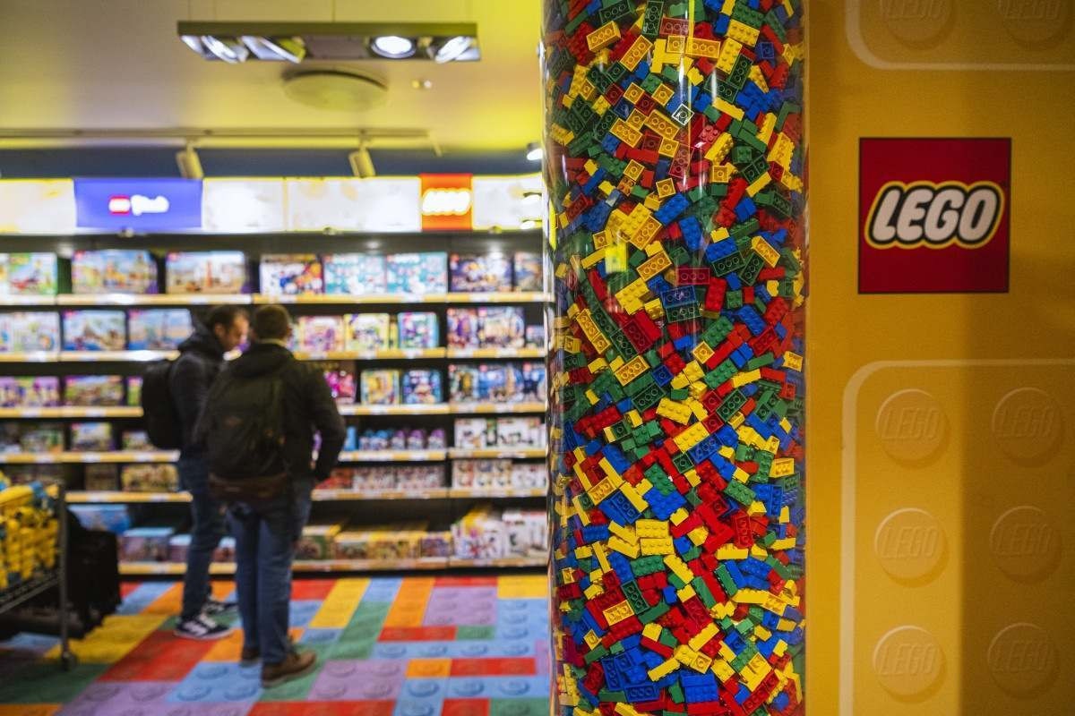 Lego consolida liderança mundial no setor de brinquedos em 2022