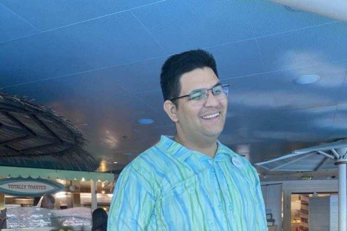  2023. Revista do correio. Turismo no navio da Disney. Éverton Alves .
      