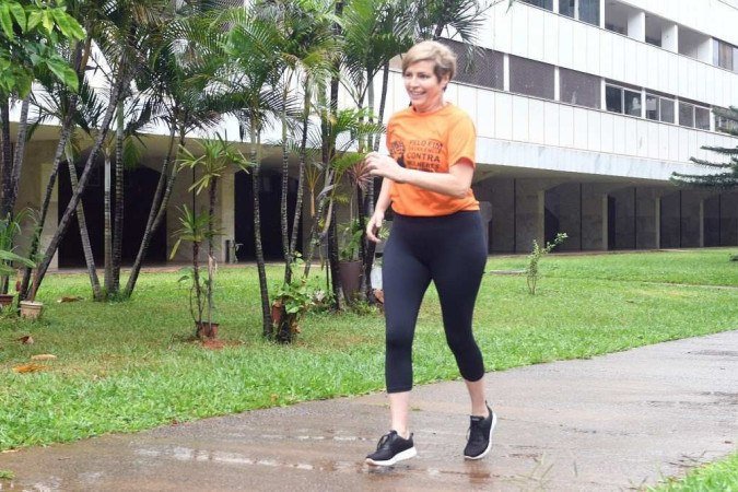  10/03/2023 Credito: Ed Alves/CB/DA.Press. Esportes. Maratona Brasilia 2023. Na foto, Raissa Rossiter, primeira Inscrita. 