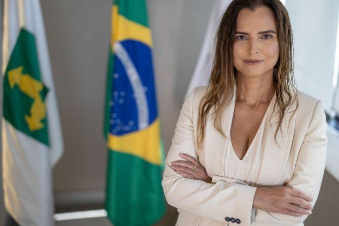A promotora de Justiça Fabiana Costa, 47 anos, foi a primeira mulher promotora de Justiça que assumiu a liderança do MPDFT, no ano de 2018