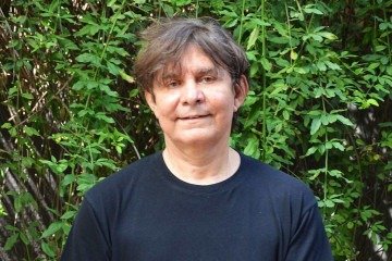 Lô Borges NÃO DEIXA DE COMPOR E SEMPRE USA A INSPIRAÇÃO PARA CRIAR NOVAS MÚSICAS -  (crédito: João Diniz/Divulgação                           )