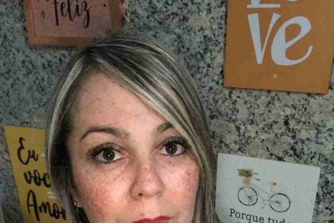 Joelma enaltece a vacina contra a covid-19 e pede que todos tomem o imunizante