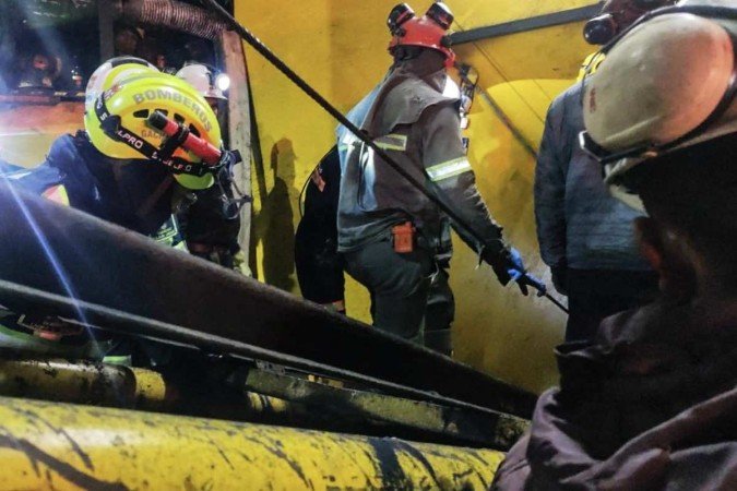 (crédito: CUNDINAMARCA FIRE DEPARTMENT / AFP) (crédito: CUNDINAMARCA FIRE DEPARTMENT / AFP)