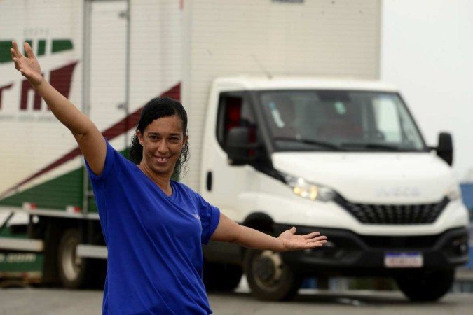  14/03/2023  Crédito: Carlos Vieira/CB/DA Press. Brasília, DF. Cidades. Mulheres que vão à luta. Alice Lopes, motorista de caminhão.