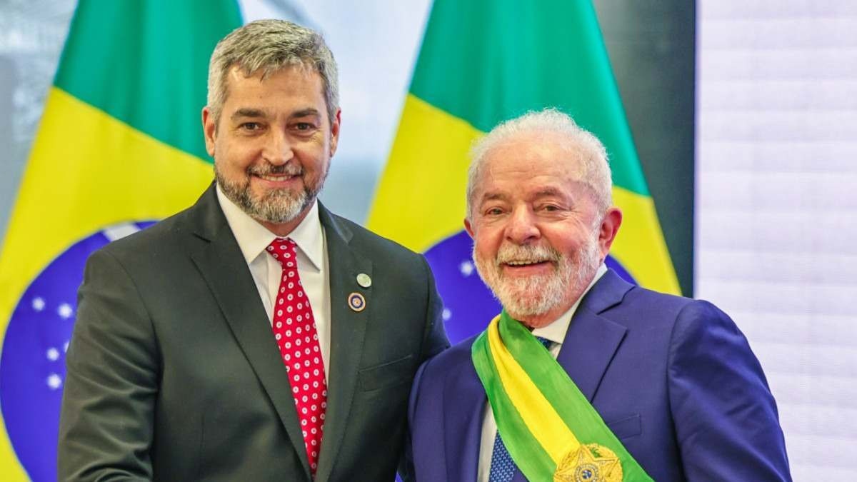 Lula e presidente do Paraguai participam de posse do novo diretor da Itaipu