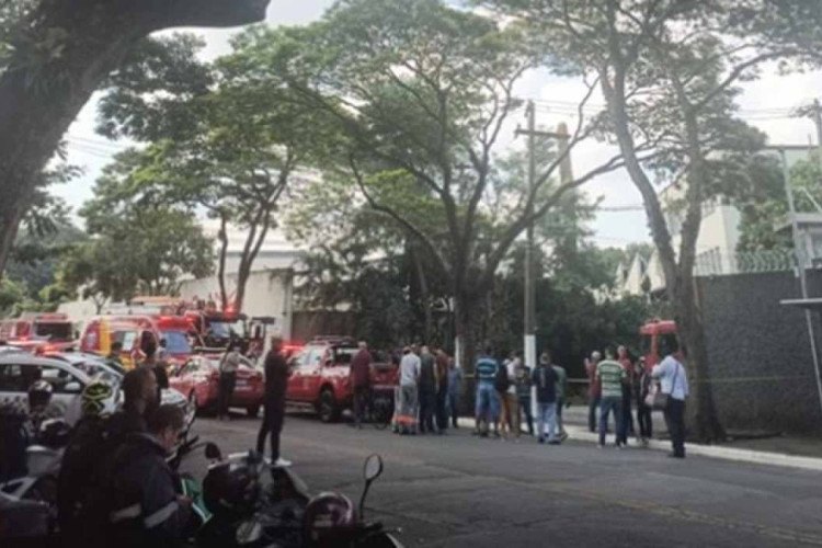 Queda de helicóptero mata 4 pessoas na Zona Oeste de São Paulo