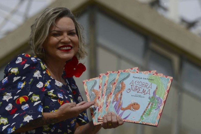  18/03/2023  Cr..dito: Carlos Vieira/CB/DA Press. Bras..lia, DF. Cidades. Nyedja Gennari, contadora de est..rias e escritora infantil.
    