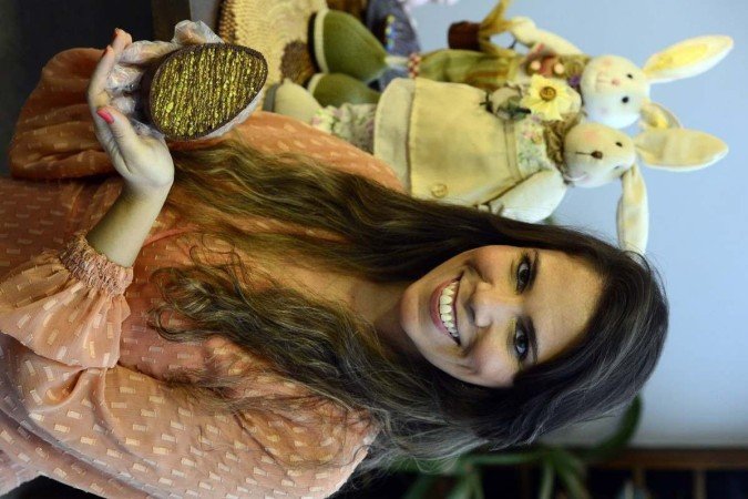  20/03/2023 CrÃ©dito: Marcelo Ferreira/CB/D.A Press. Brasil. Brasilia - DF -  ProduÃ§Ã£o caseira de ovos de pÃ¡scoa. Bianca Barreto.