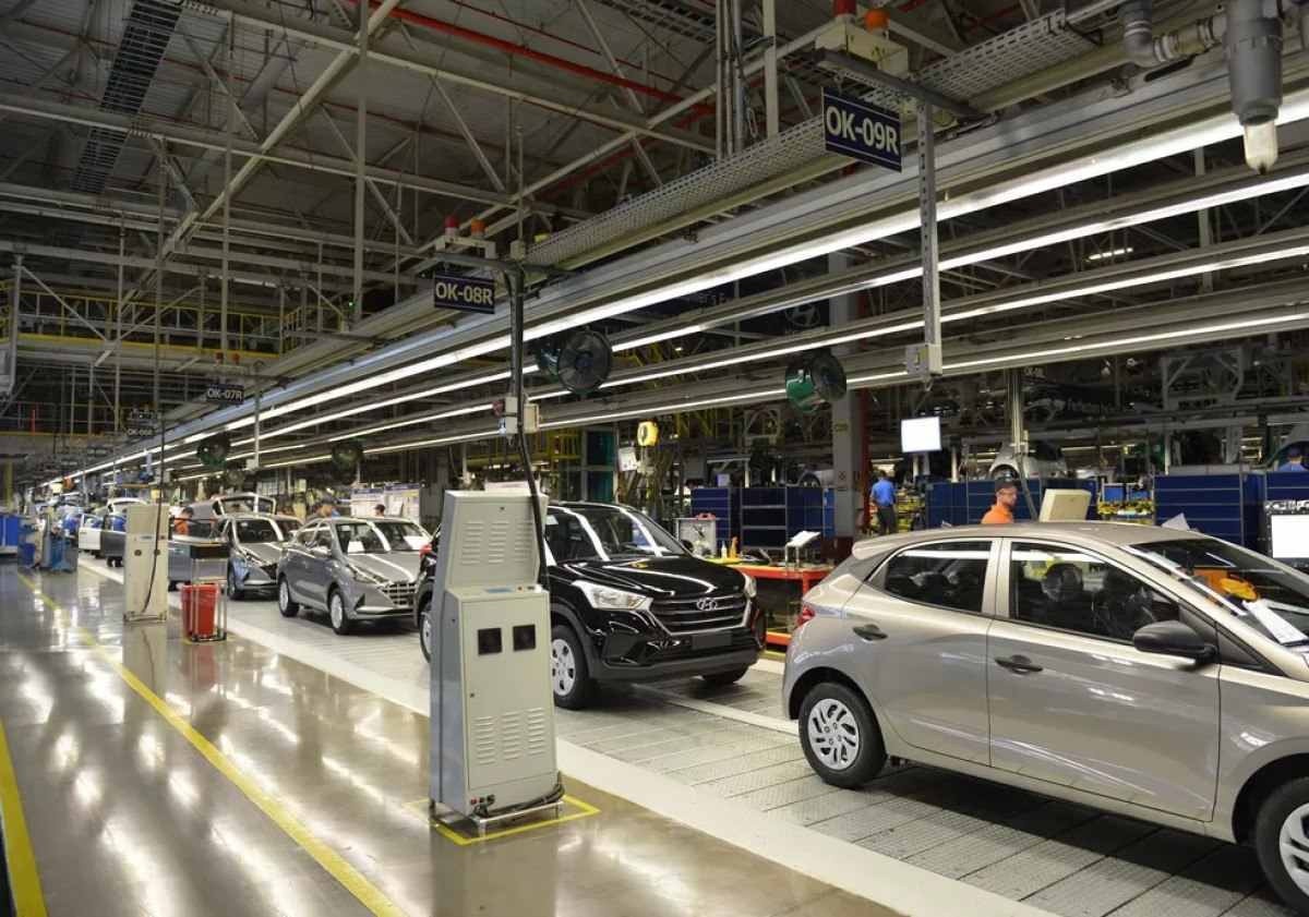 Hyundai, General Motors e Stellantis suspendem produção de automóveis