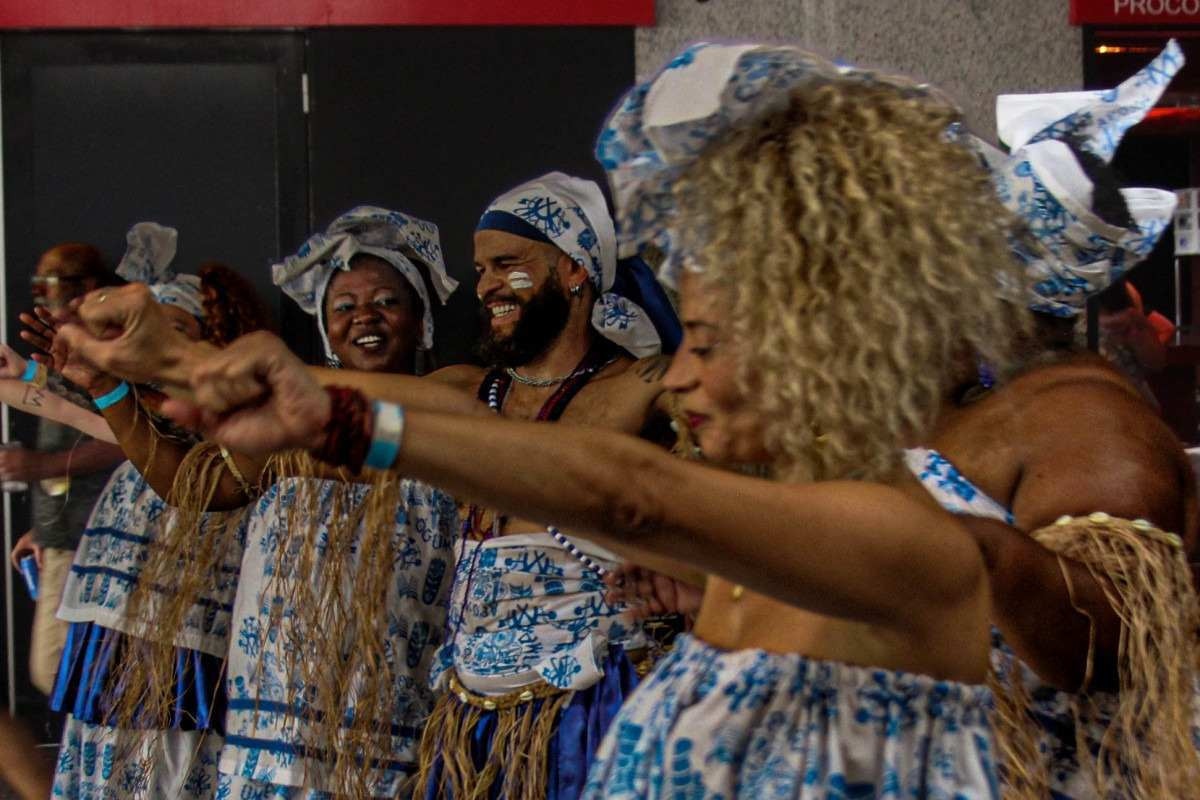 Celebração afro-brasileira ocupa o Outro Calaf com samba e feijoada