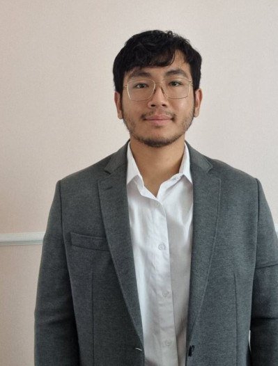 Universit&aacute;rio Leonardo Ide: vencedor da categoria em economia