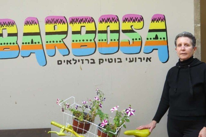  Eti Abutbul, gerente do Restaurante Barbosa, no kibbutz de Bror Hayil