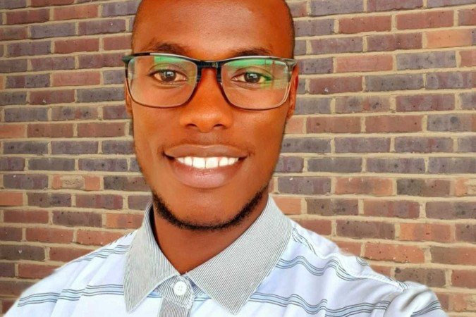 Ronald Agaba, 26 anos, ativista LGBTQIA+, desempregado, morador de Kampala