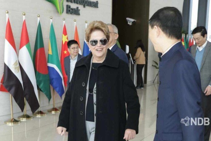 Dilma Rousseff hoje é presidente do Novo Banco do Desenvolvimento, conhecido como banco dos Brics - (crédito: Divulgação/NDB) Dilma Rousseff hoje é presidente do Novo Banco do Desenvolvimento, conhecido como banco dos Brics - (crédito: Divulgação/NDB)