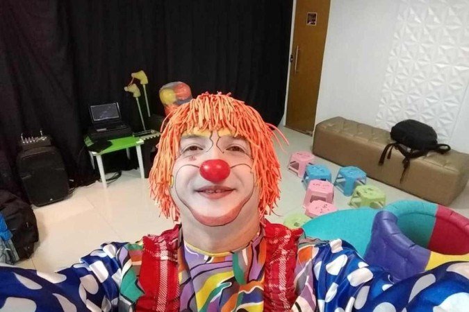 O palhaço era conhecido pelo nome de O palhaço era conhecido pelo nome de
