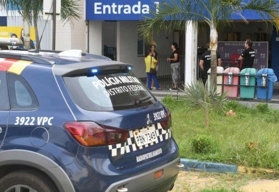 Ed Alves/CB/D.A Press