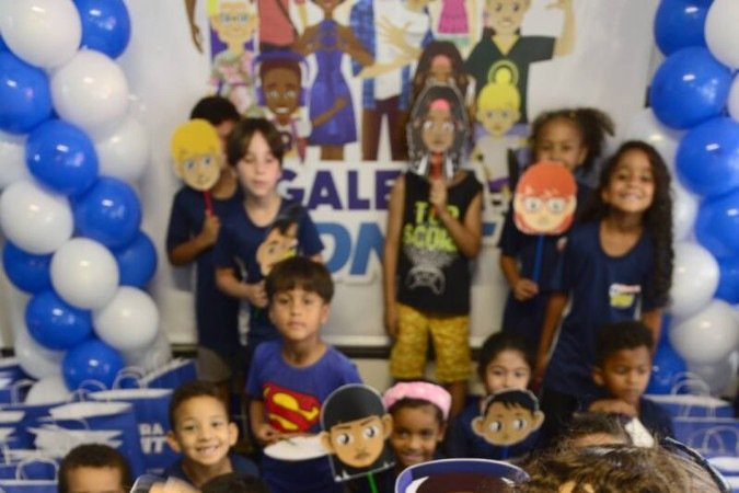  28/03/2023  Crédito: Carlos Vieira/CB/DA Press. Brasília, DF. Cidades. Galera do DENIT no CEF Santos Dumont. Manuela Rodrigues (E) e Lara Dias Lopes.