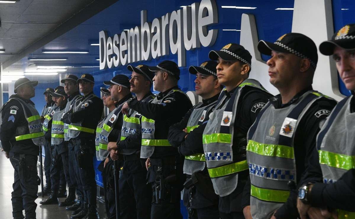 Sandro Avelar elogia atuação das forças de segurança em chegada de Bolsonaro