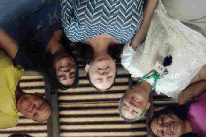 Grupo de terapia comunitária integrativa no Café Sem Troco, comunidade da Quebrada dos Neris