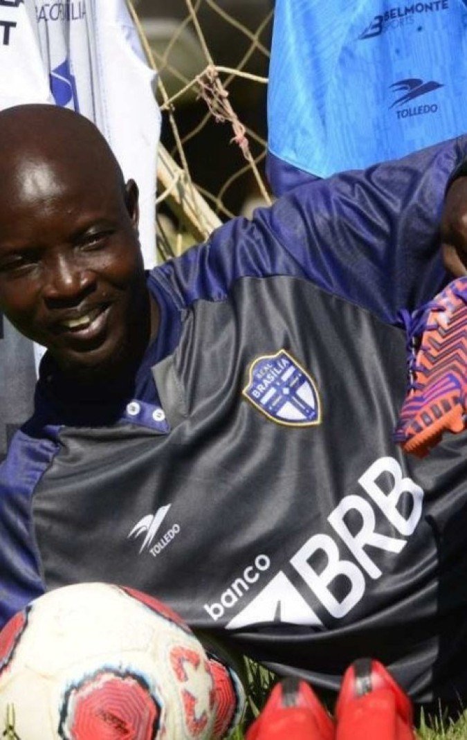 Ugandês, Moses chegou ao Brasil em 2021 e ganhou a responsabilidade de gerir o vestiário do Real Brasília