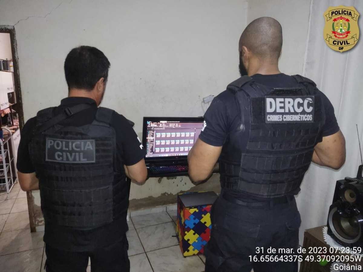 Operação policial mira grupo que ameaçava expor fotos íntimas de vítimas