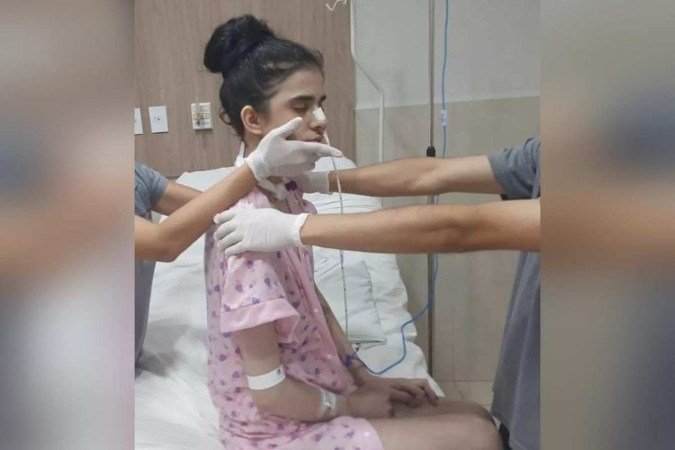 Thaís de Medeiros teve um edema cerebral e está internada desde 17 de fevereiro após cheira uma frasco de pimenta - (crédito: Instagram @thaismedeiiros_/Reprodução) Thaís de Medeiros teve um edema cerebral e está internada desde 17 de fevereiro após cheira uma frasco de pimenta - (crédito: Instagram @thaismedeiiros_/Reprodução)