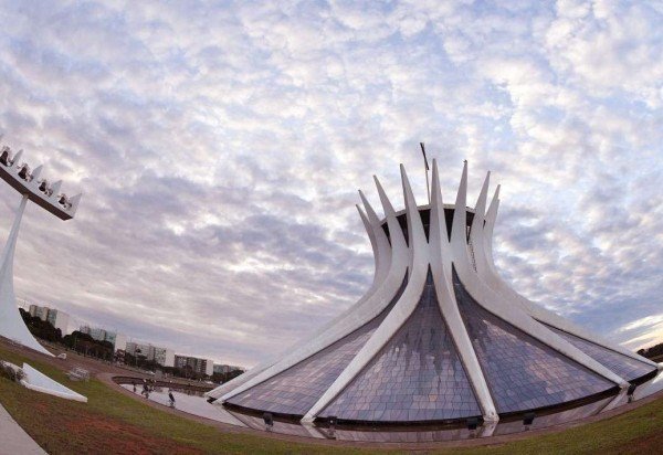 No DF, a temperatura mínima foi de 19ºC  -  (crédito: Ed Alves/CB)