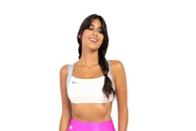 Calça Legging 
Recorte Pink Fluted 
(alta compressão), 
Água Azul (R$ 249)