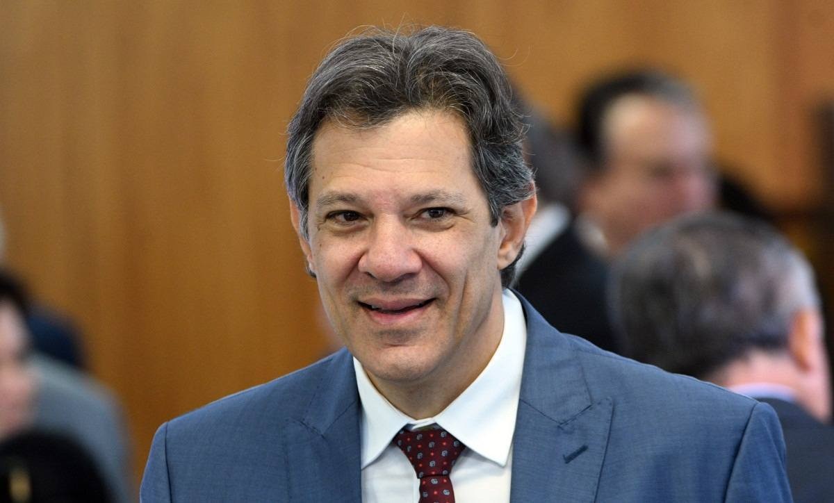 Haddad diz que é preciso discutir regulamentação de apostas esportivas