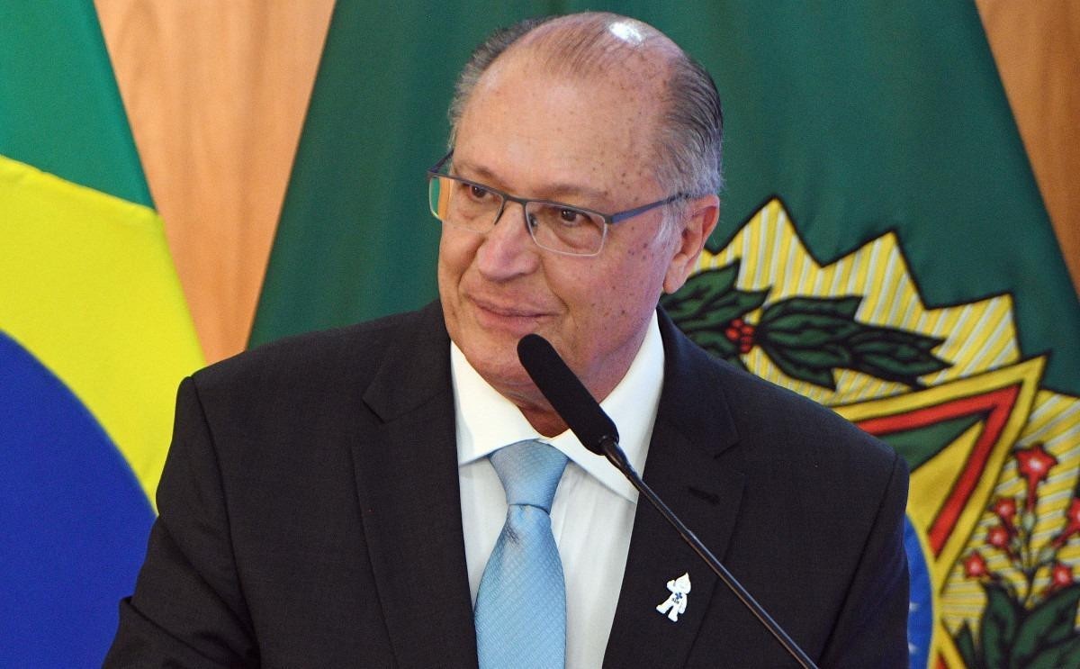 O presidente da República em exercício e ministro da Indústria, Desenvolvimento, Comércio e Serviços, Geraldo Alckmin, estará na abertura do debate
