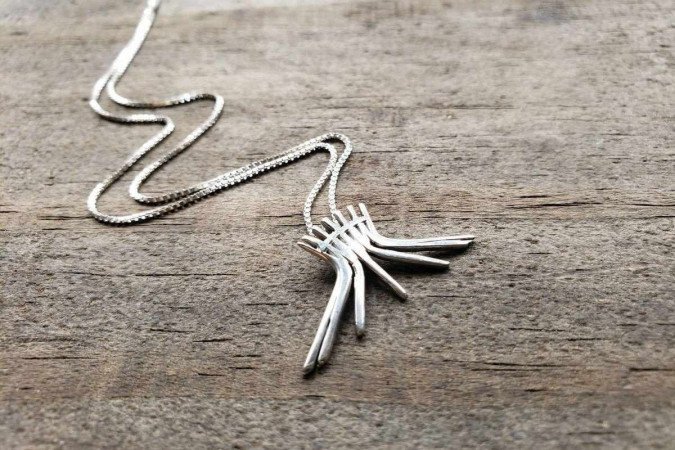 Pingente Catedral, da Magia da Prata (R$ 145)