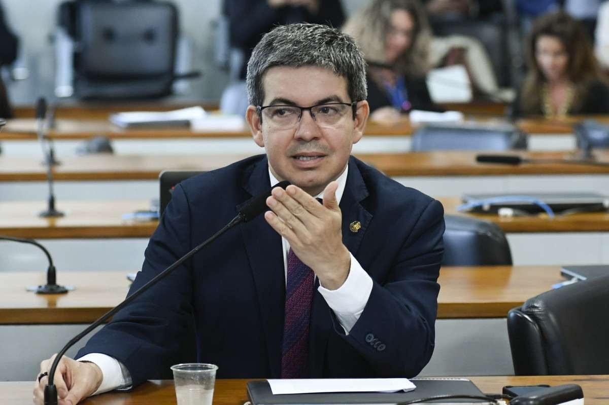 Governo instala três comissões mistas para discutir MPs no Congresso