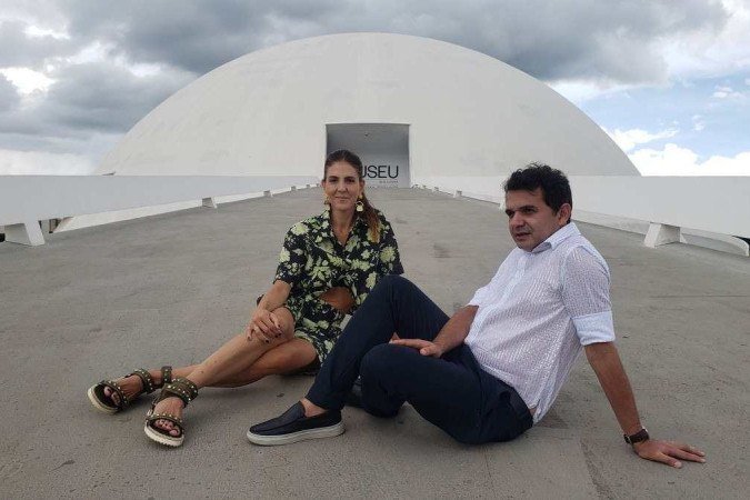 Os estilistas Romildo Nascimento e Letícia Gonzaga: Brasília como inspiração
