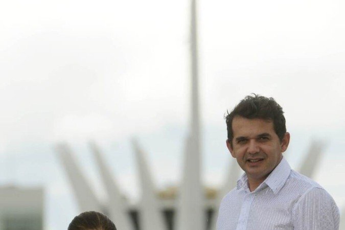  11/04/2023  Crédito: Carlos Vieira/CB/DA Press. Brasília, DF. Cidades. Estilistas de Brasília. Romildo Nascimento e Letícia Gonzaga.