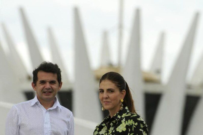  11/04/2023  Crédito: Carlos Vieira/CB/DA Press. Brasília, DF. Cidades. Estilistas de Brasília. Romildo Nascimento e Letícia Gonzaga.