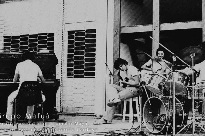 Documentário  Concerto Cabeças - Memória Afetiva da Cultura Brasiliense
Direção: Moacir Macedo