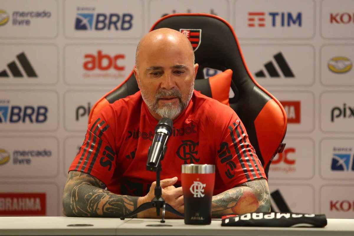 Flamengo Sai Na Frente, Mas Leva Virada Do Athletico-PR