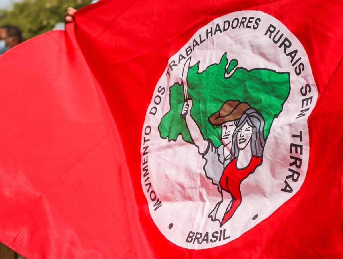 MST diz que Rui Costa vetou participação em palanque com Lula; ministro nega