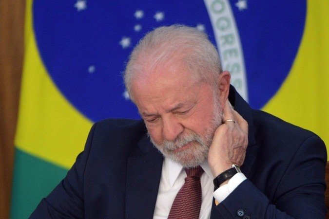 18/04/2023 Credito: Ed Alves/CB/DA.Press. Politica. Presidente Lula, Presidente do Congresso Nacional Rodrigo Pacheco, Presidente do STF Rosa Wever e o Presidente do TSE Alexandre de Moraes e os Governadores de todos os Estados Brasileiros na reunião sobre ações integradas nas escolas. - (crédito: Ed Alves/CB/DA.Press) 18/04/2023 Credito: Ed Alves/CB/DA.Press. Politica. Presidente Lula, Presidente do Congresso Nacional Rodrigo Pacheco, Presidente do STF Rosa Wever e o Presidente do TSE Alexandre de Moraes e os Governadores de todos os Estados Brasileiros na reunião sobre ações integradas nas escolas. - (crédito: Ed Alves/CB/DA.Press)