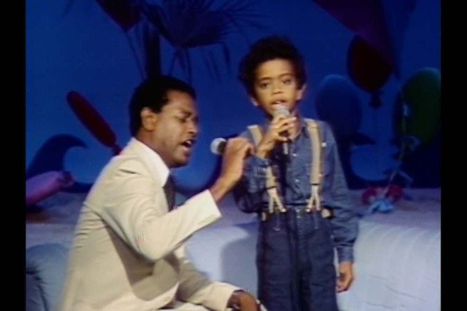  Dois momentos de Jair Rodrigues, ao lado do filho Jair Oliveira -  (crédito: Fotos: Elo Studios/Divulgação)