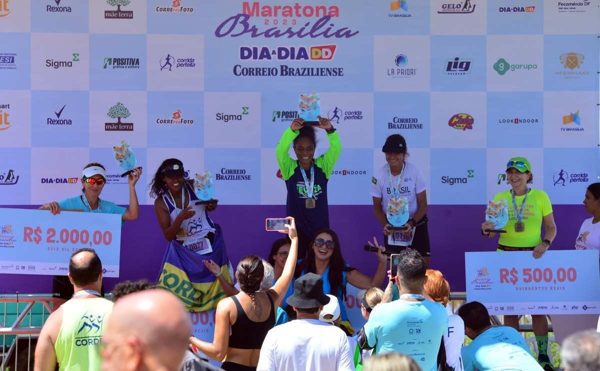 Volta da Maratona Brasília é marcada pelo brilho de um pódio diverso